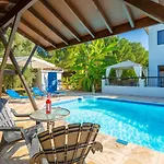 Charoula Thio Large Private Pool Ac Wifi Polis