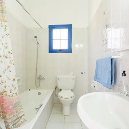 Charoula Thio Large Private Pool Ac Wifi *