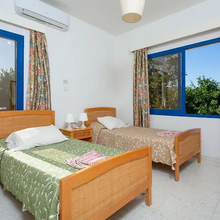 Charoula Thio Large Private Pool Ac Wifi * Polis