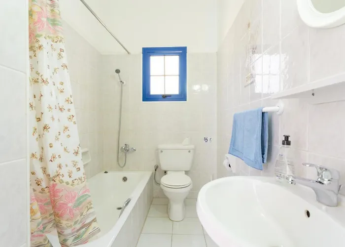 Charoula Thio Large Private Pool Ac Wifi *