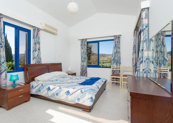 Charoula Thio Large Private Pool Ac Wifi וילה Polis