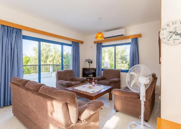 Charoula Thio Large Private Pool Ac Wifi 别墅 *