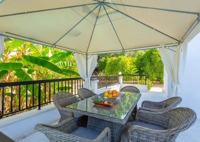 Charoula Thio Large Private Pool Ac Wifi *