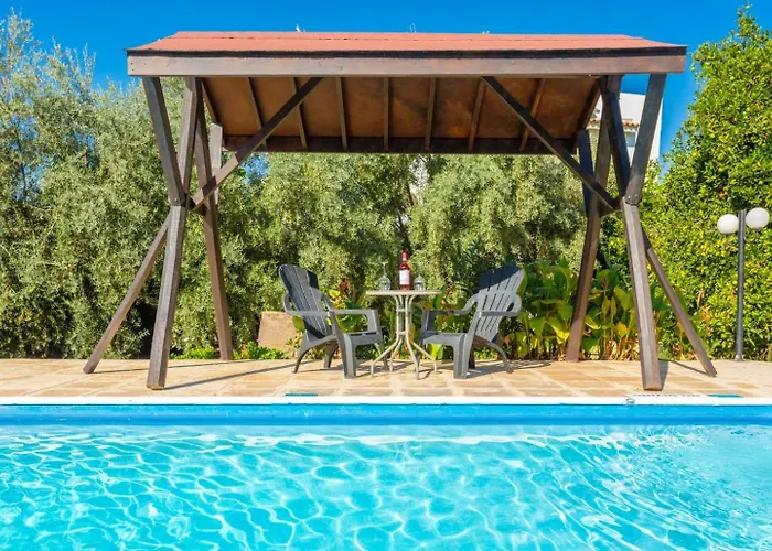 Charoula Thio Large Private Pool Ac Wifi * Polis