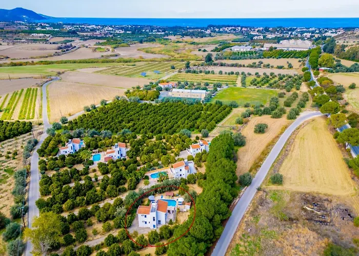 Charoula Thio ヴィラ