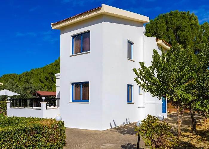 Charoula Thio Large Private Pool Ac Wifi וילה *